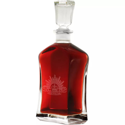 Imbue your collection with a sense of pride and style with our Army Italian Glass Decanter. With a stunningly etched crest and a generous 750ml capacity, this decanter is a must-have for your cabinet or bar. Elevate your home bar experience with this premium piece. www.moralepatches.com.au