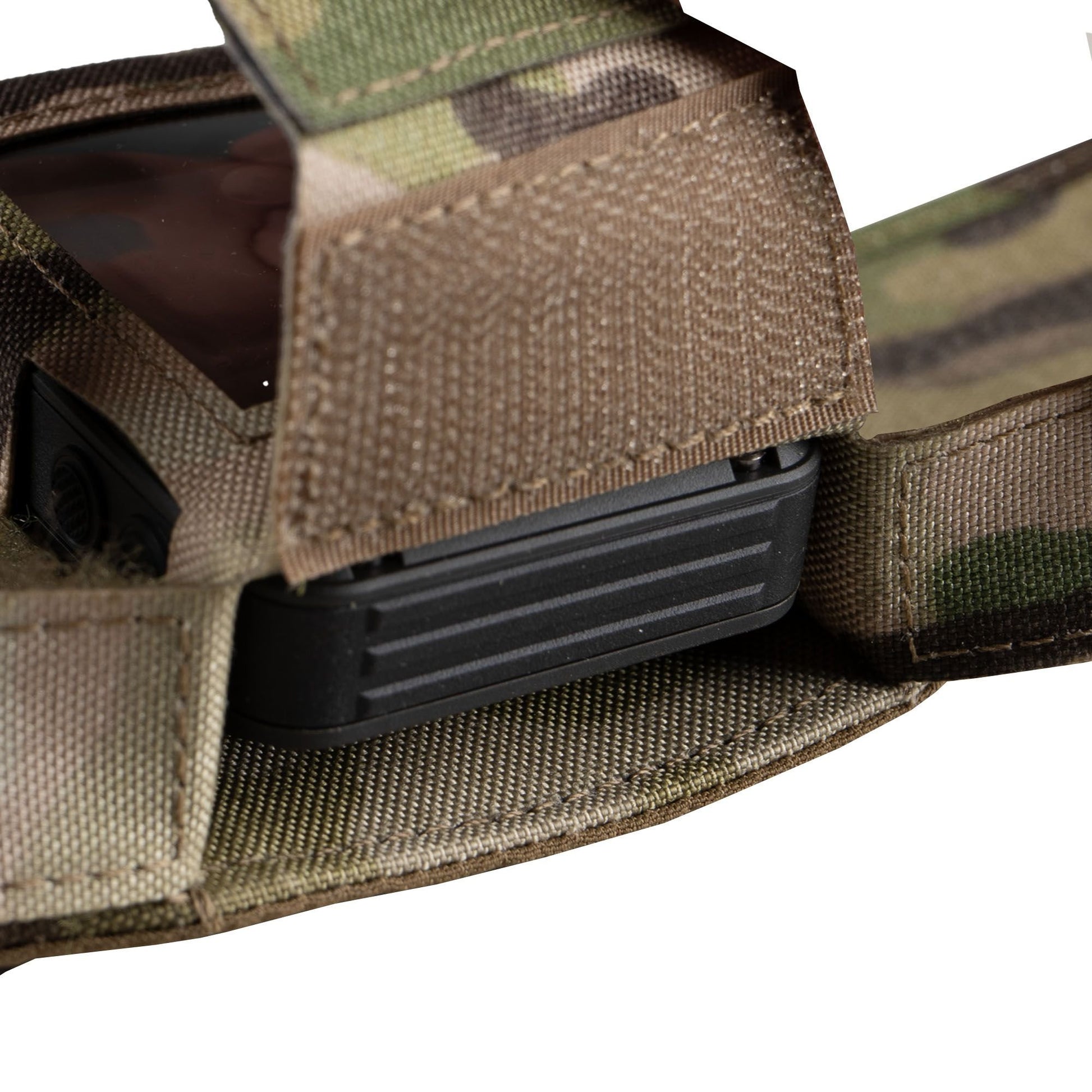 The PLATATAC 801 GPS Wrist Pouch is designed to hold the Garmin 801 GPS on the wearer's wrist. The pouch features a clear PVC window to and cut outs to access all buttons. The pouch also features a full cover for times when concealment is necessary. www.moralepatches.com.au where the army shops