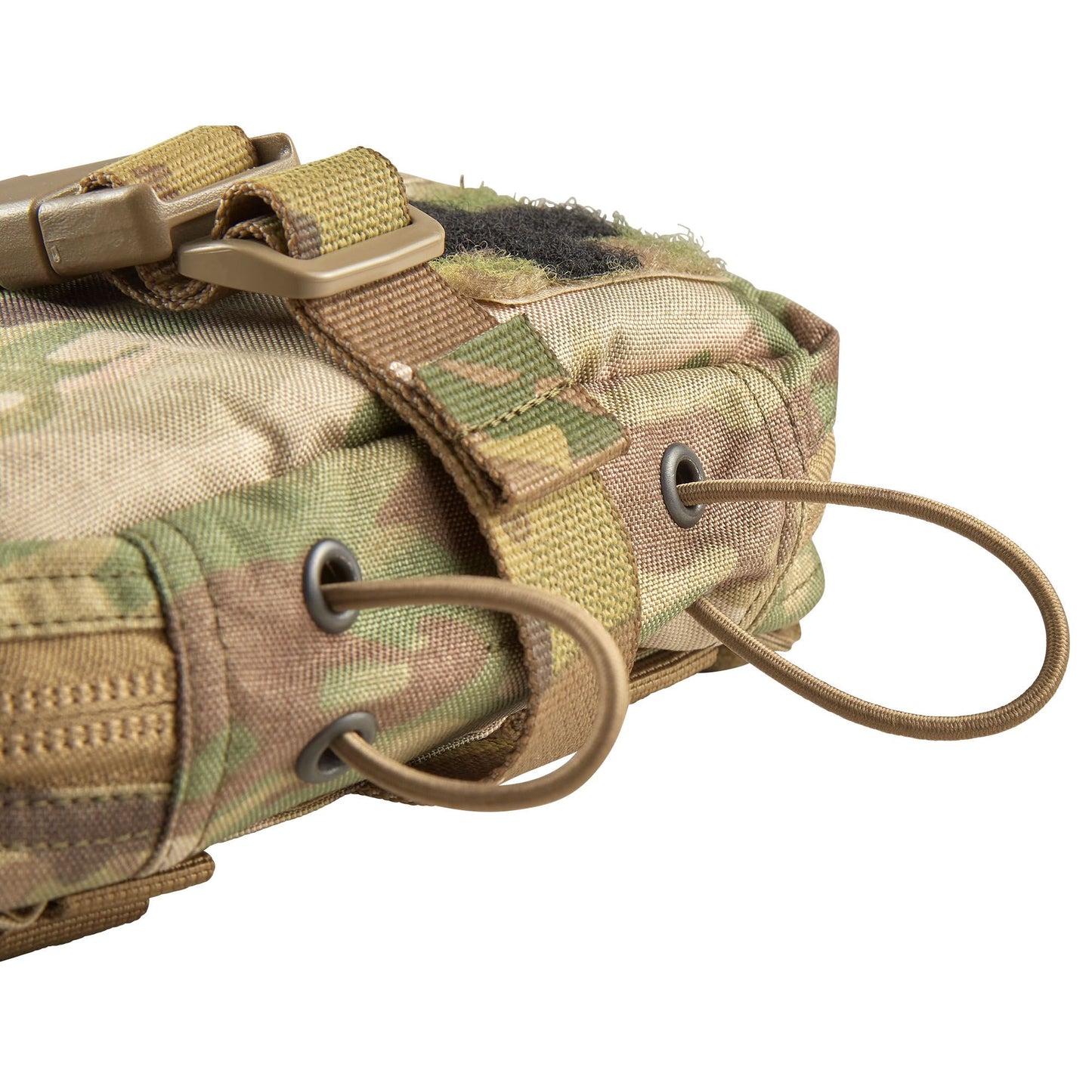 The Platatac Tear Away Med Pouch Horizontal (TAMPH) is a ambidextrous, horizontally mountable, compact, well laid out solution to store your individual first aid kit (IFAK), it can be mounted on any MOLLE/PALS platform or first-line belt and rapidly deployed in a matter of seconds for when you need it most. www.moralepatches.com.au