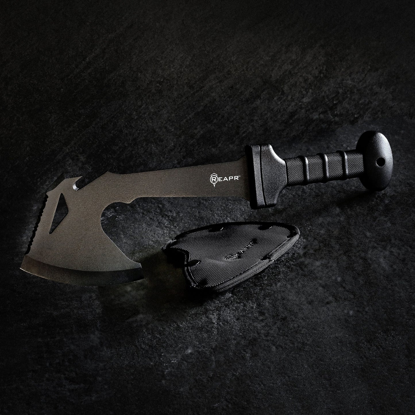 Defeat is not an option with the REAPR 11020 Meridius Battle Axe. When conditions in the wild get rough, this rugged multi tool will clear your way to safety. It’s 18 3/4” long with a 5 3/4” dual-headed blade (axe and ripper). www.moralepatches.com.au