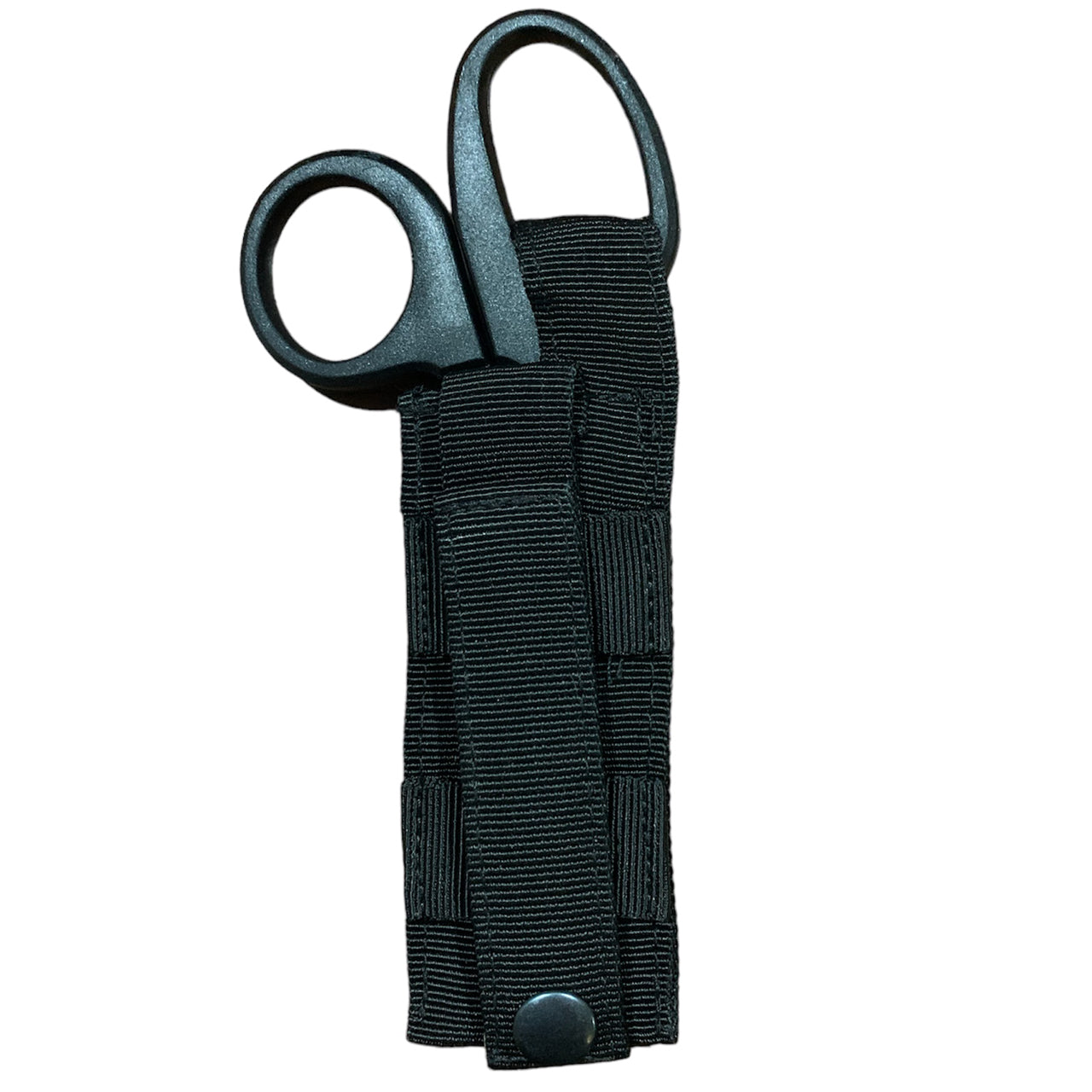 This locally made pouch is designed for police tactical vests and offers a sleek, lightweight, and effective solution. It features a padded sleeve for a single pair of medium sized trauma shears, with an easy access button clip system that can be operated with one hand. The pouch only requires one MOLLE column for attachment, ensuring quick and convenient access to vital tools when every second counts. www.moralepatches.com.au