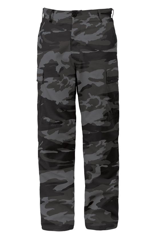 Stand out in Rothco’s Color Camo Tactical BDU (Battle Dress Uniform) Pants, which are available in a variety of camouflage patterns including ultraviolet camo, red camo, and sky blue camo.