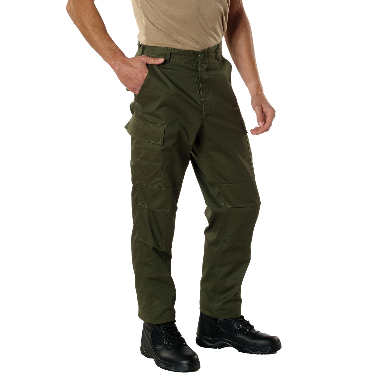 Rothco's BDU Pants are the original tactical cargo pant. The Battle Dress Uniform pant, otherwise known as the BDU Pant, is designed with combat-tested elements built to withstand the wear and tear of any challenge that comes your way. www.moralepatches.com.au