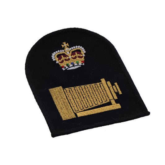 Perfectly sized, this Imagery Specialist Badge Petty Officer Badge has embroidered details ready for wear  Specifications:      Material: Embroidered details     Colour: Black, gold, red, white, maroon, blue, green     Size: Standard