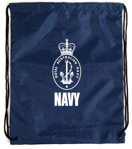 This Navy branded drawstring backpack is manufactured from 210D polyester and has riveted metal eyelets at the base for added strength. Perfect for a broad demographic this bag is ideal for show days & sports events and offers proud connection and promotion long after the event has finished. Dimensions: 415 x 335mm